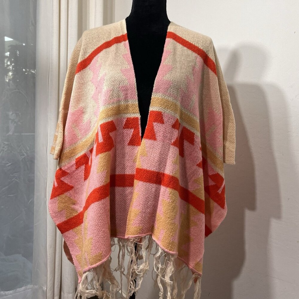 Umgee Cream Fringed Women’s Shawl One S/M